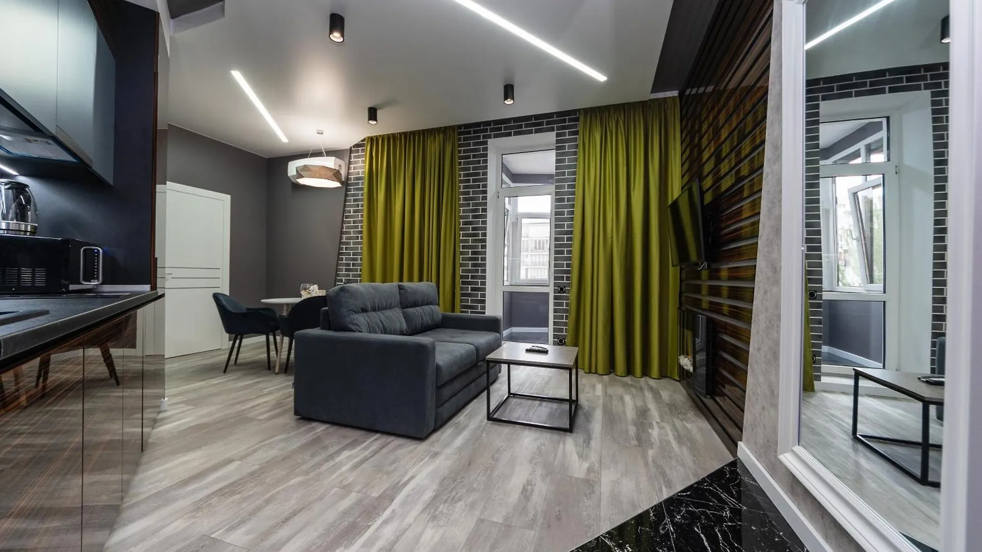 Luxury Apartments Arena Guliver Kyiv Aparthotel