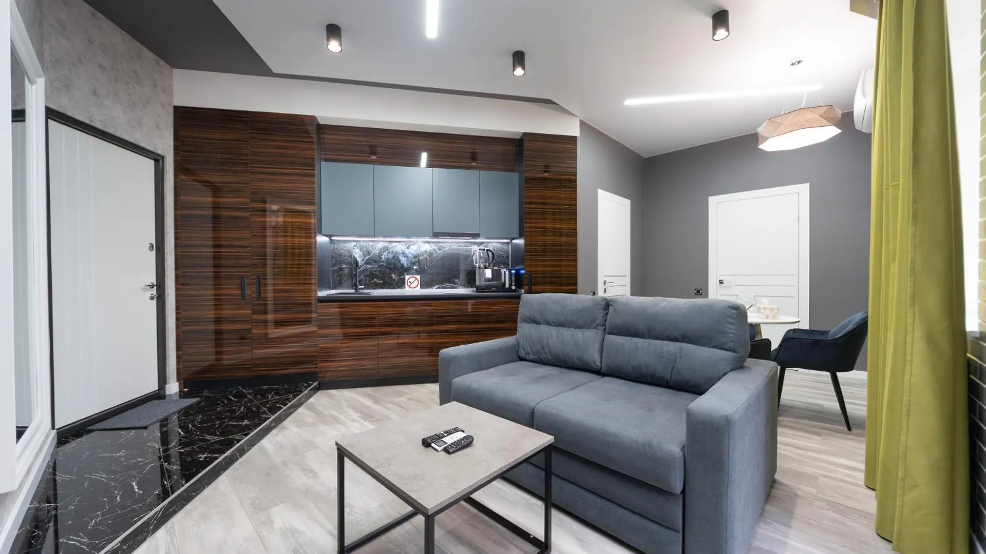 Luxury Apartments Arena Guliver Kyiv 0*,  Ukraine